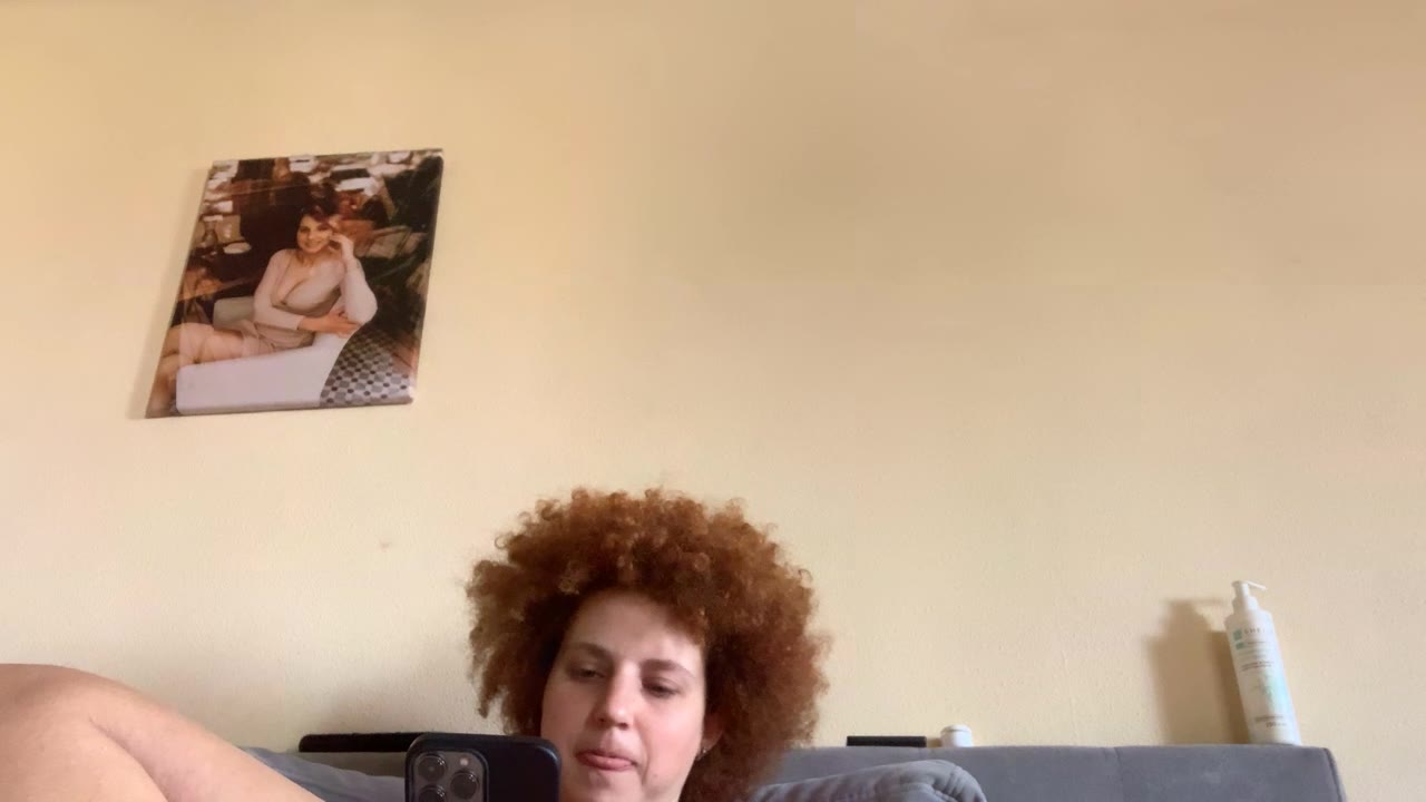 AngelaDevis