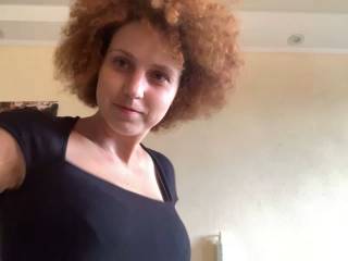 AngelaDevis