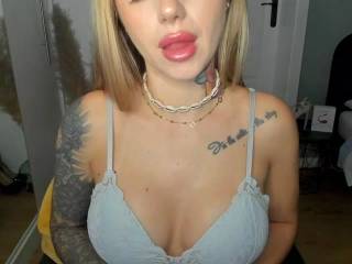 CoralieSEXY