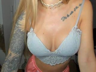 CoralieSEXY