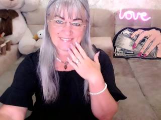 GrandMilf