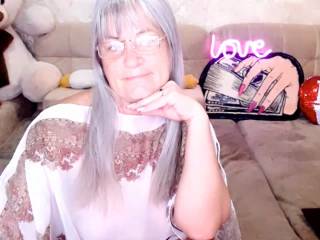 GrandMilf