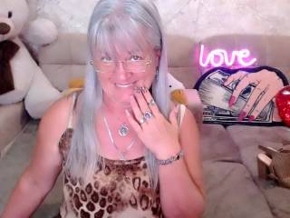 GrandMilf