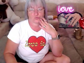 GrandMilf