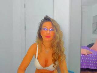 AvaMonroe77