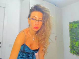 AvaMonroe77