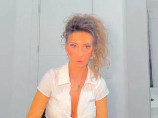 AvaMonroe77
