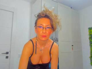 AvaMonroe77