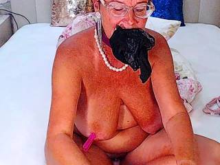 Milfymommy52