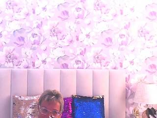 Milfymommy52