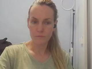 AnnyLe