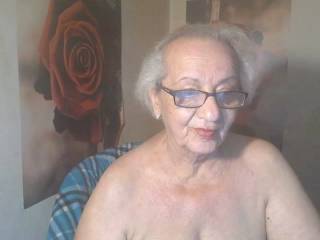 MatureLady4U