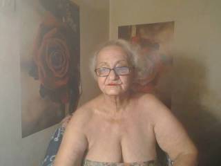 MatureLady4U