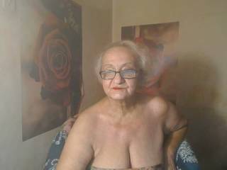 MatureLady4U