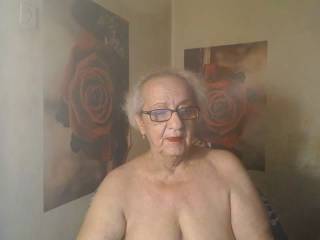 MatureLady4U