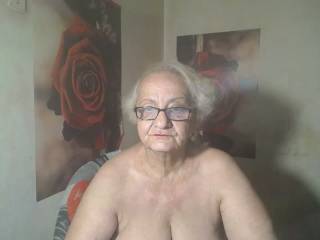 MatureLady4U