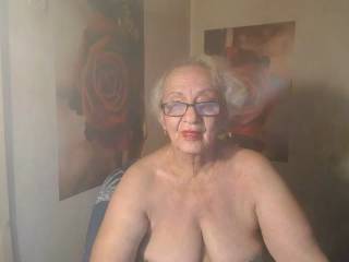 MatureLady4U