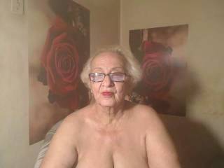 MatureLady4U
