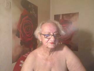 MatureLady4U