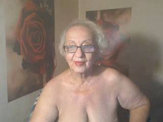 MatureLady4U