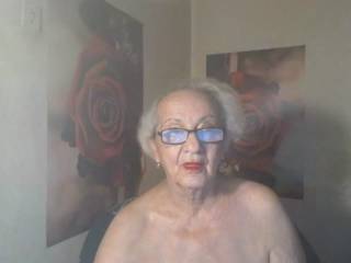 MatureLady4U