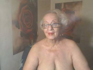 MatureLady4U