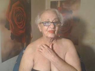 MatureLady4U