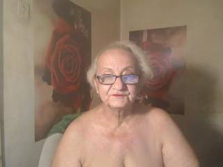 MatureLady4U