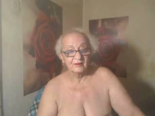 MatureLady4U