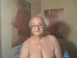 MatureLady4U