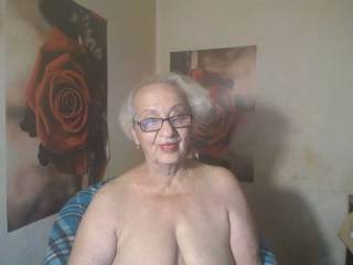 MatureLady4U