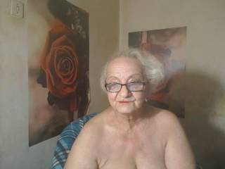 MatureLady4U