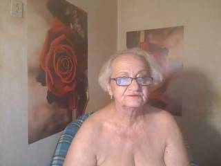 MatureLady4U