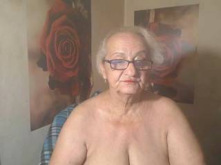 MatureLady4U