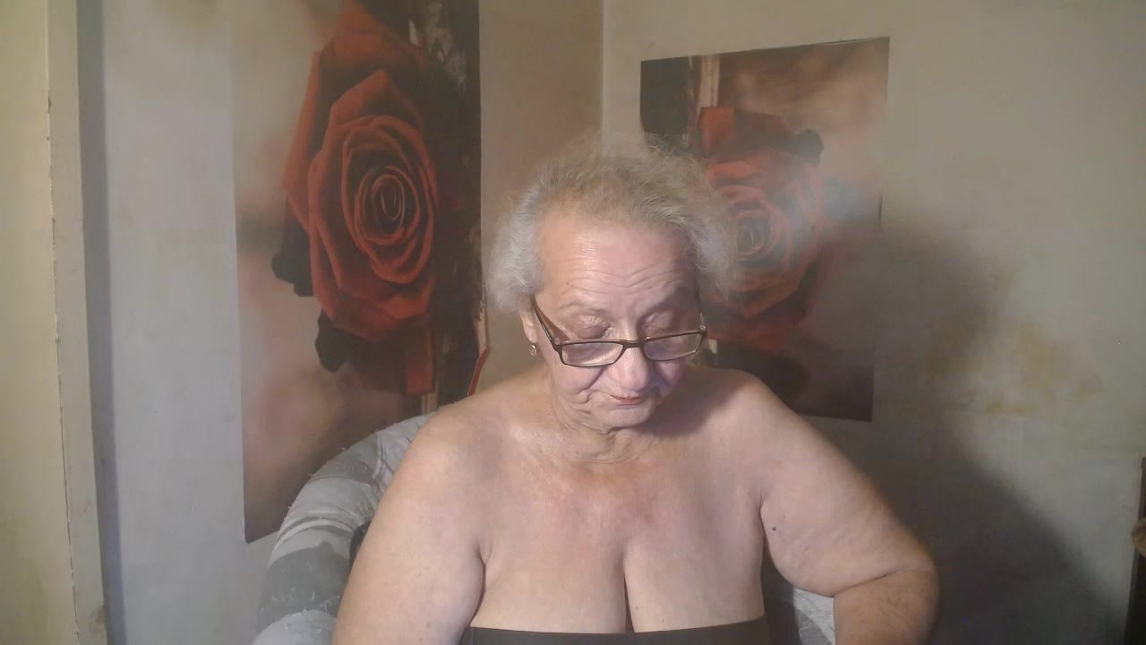 MatureLady4U
