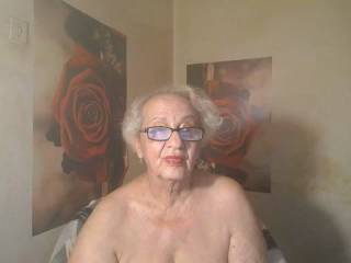 MatureLady4U