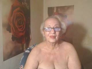 MatureLady4U