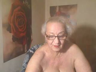 MatureLady4U