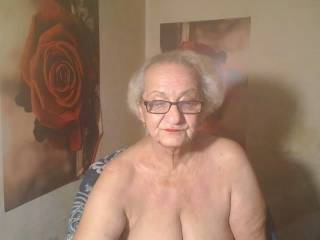 MatureLady4U
