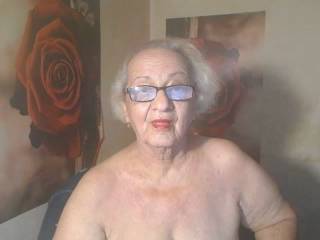 MatureLady4U