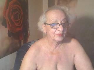 MatureLady4U