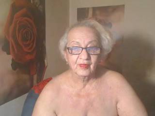 MatureLady4U