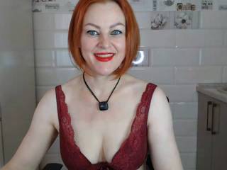MatureSandra