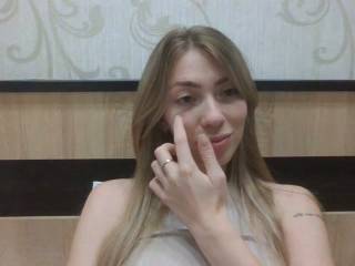 blondeee