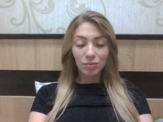 blondeee