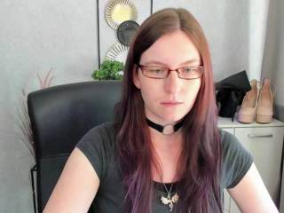 teaseEmma