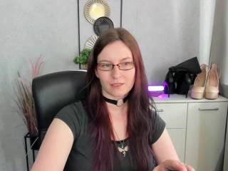 teaseEmma