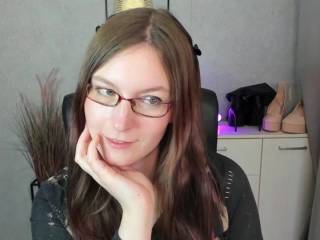 teaseEmma