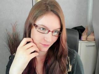teaseEmma