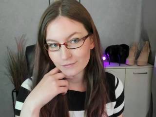 teaseEmma